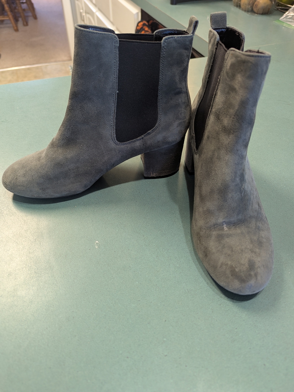 AEROSOLES Gray Suede Chelsea Ankle Boots